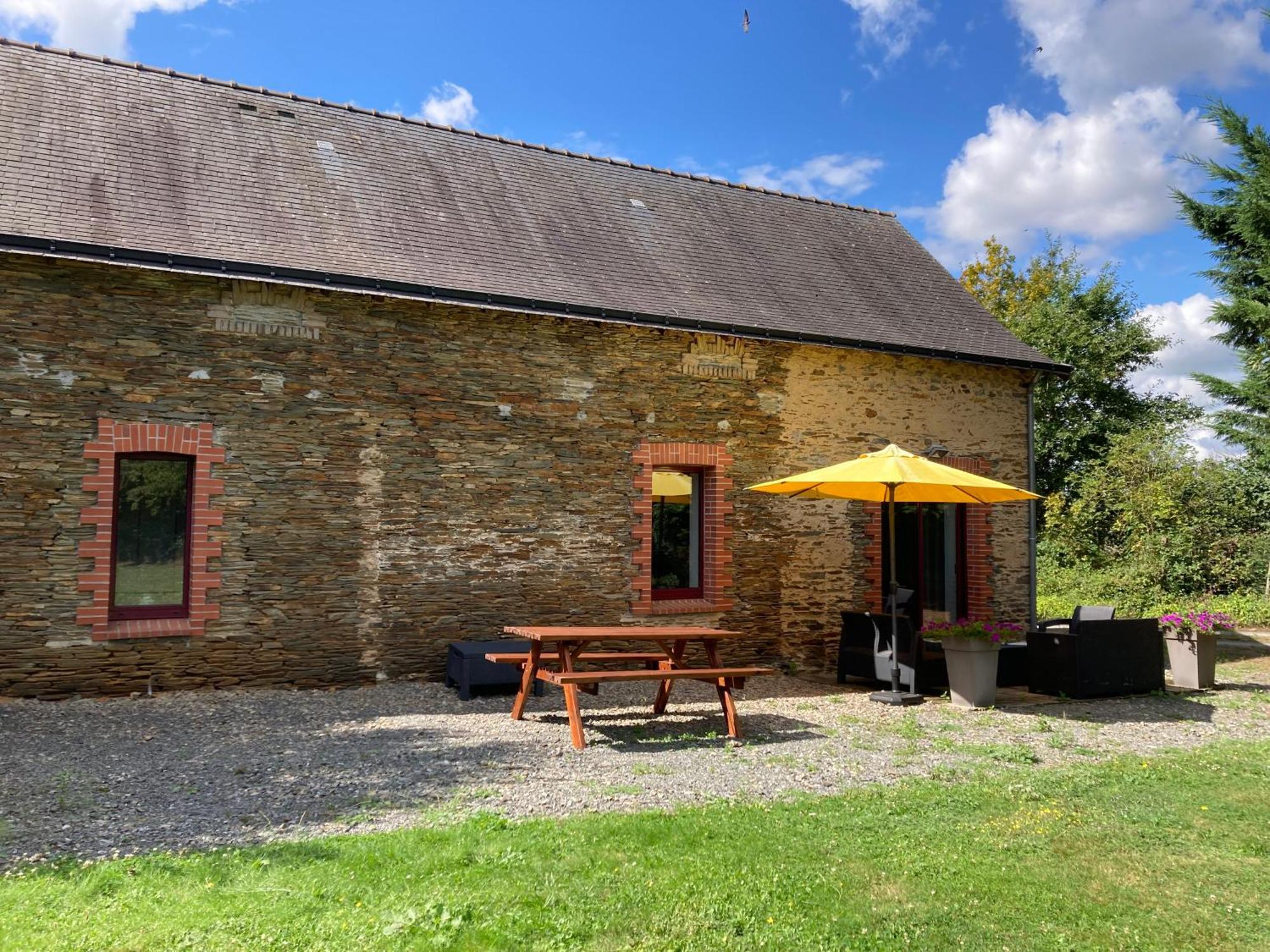 Du Petit Tesseau Candé